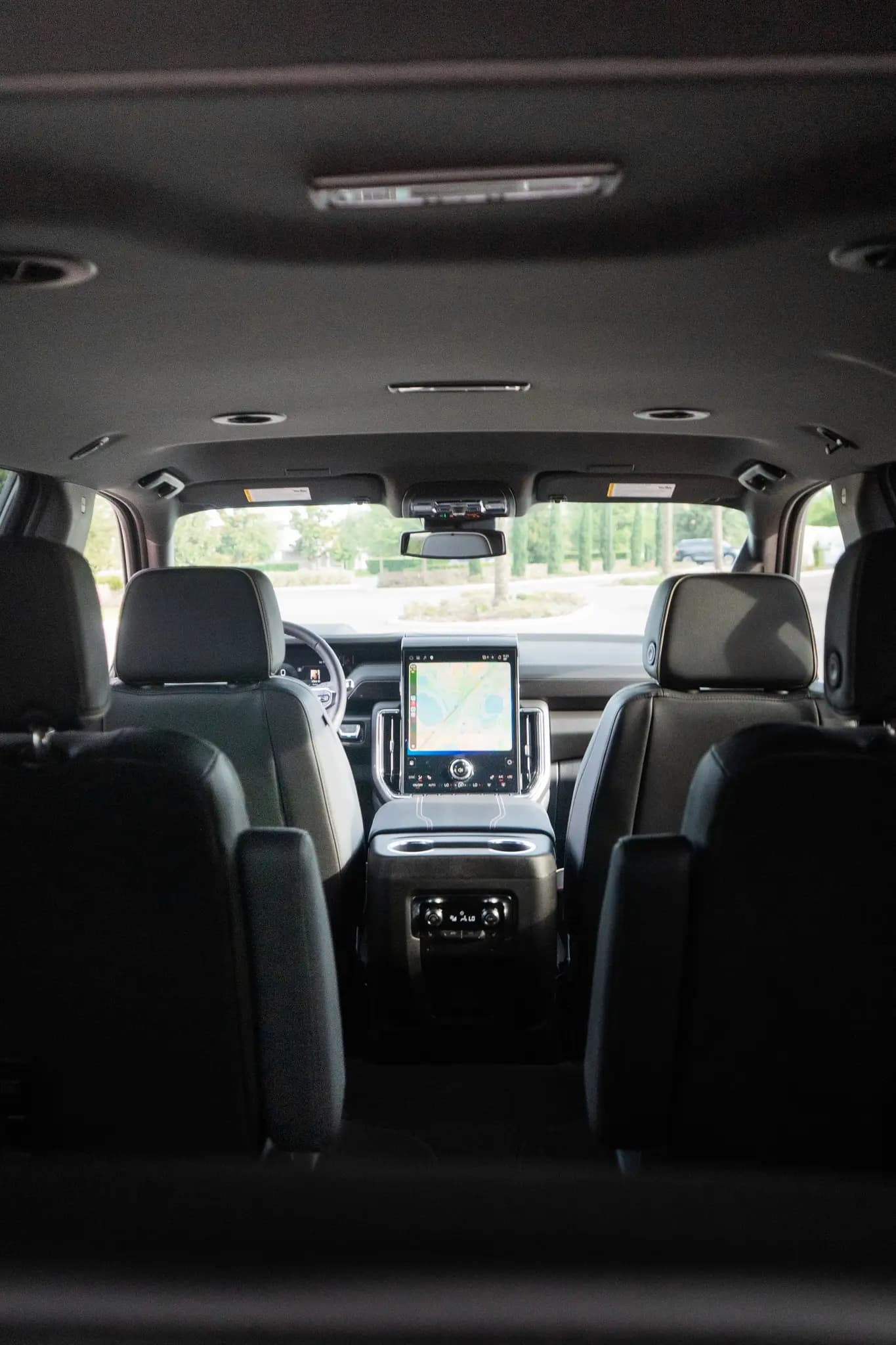 GMC Yukon Denali XL — photo 8