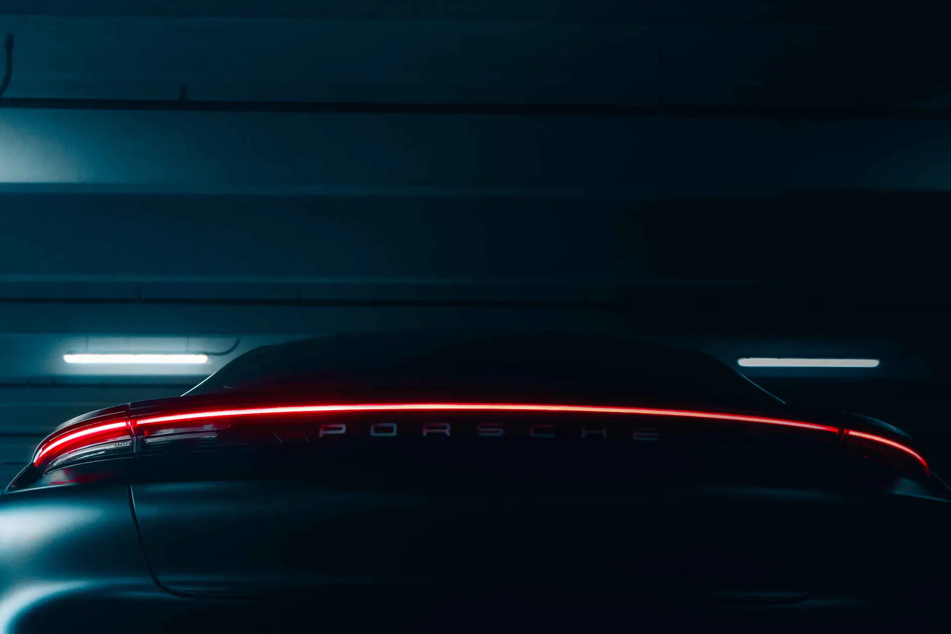 Porsche Taycan — photo 9