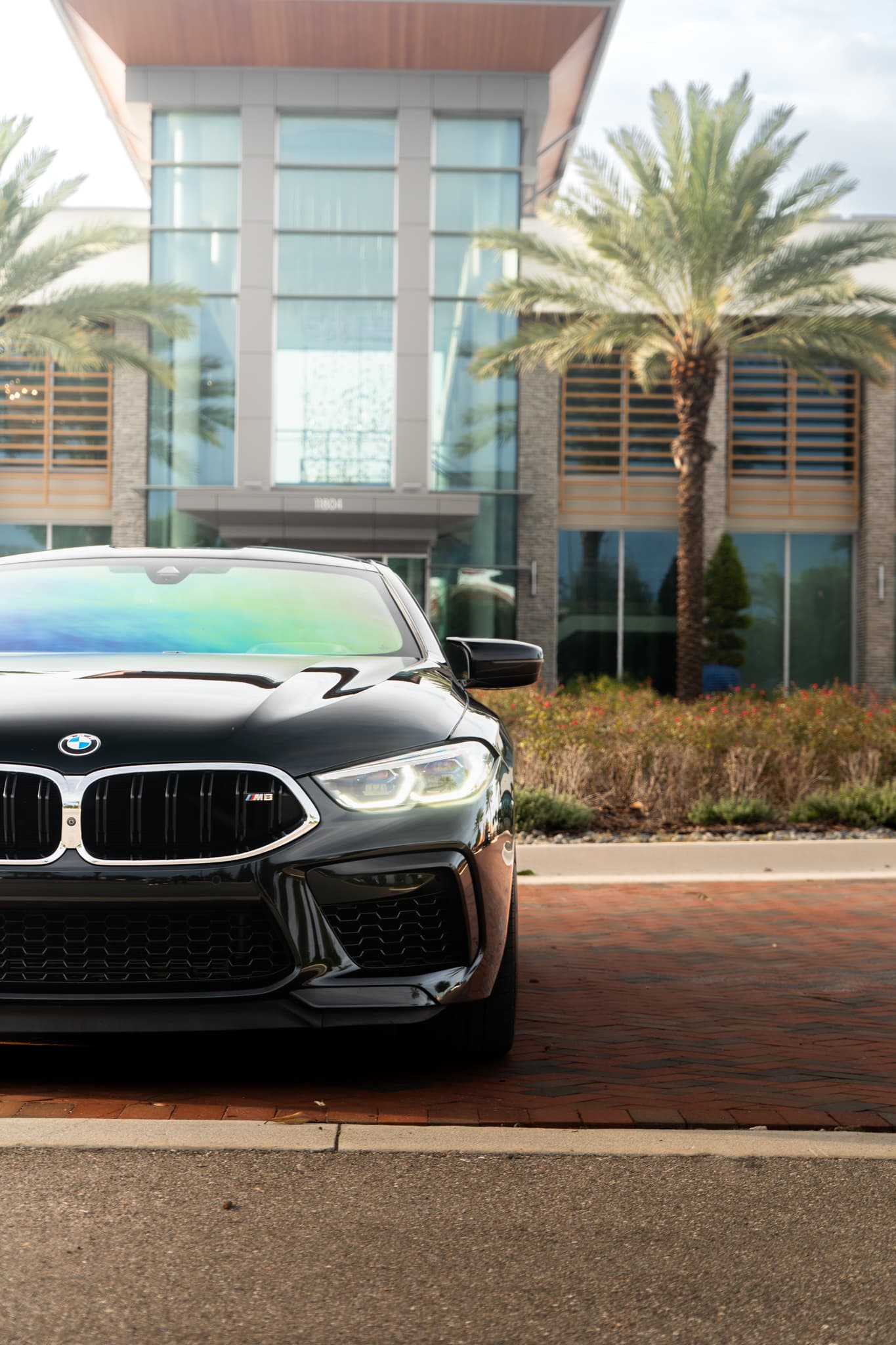 BMW M8 — photo 2