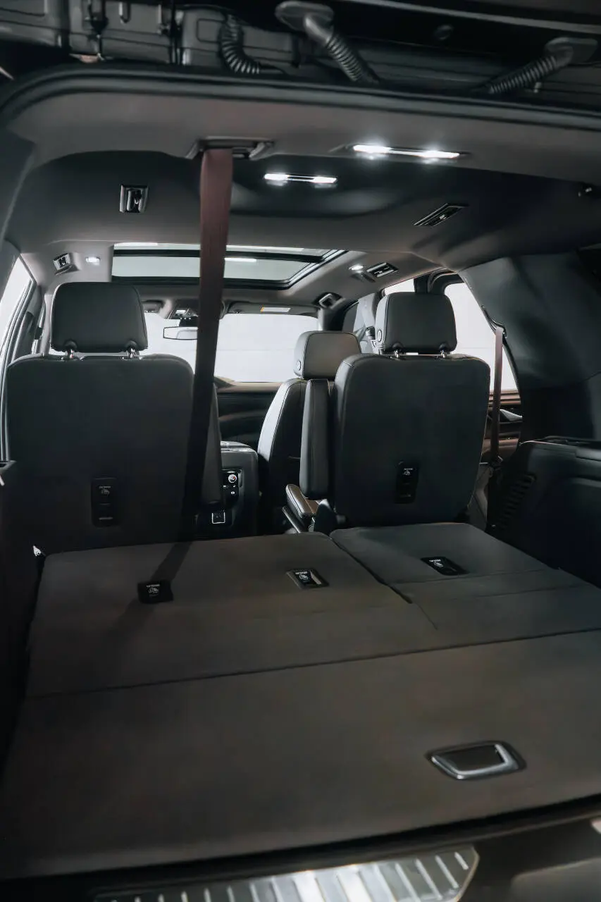 GMC Yukon Denali — photo 7